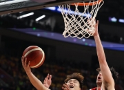 英雄联盟总决赛门票-包含亚洲低年龄组篮球赛精彩纷呈的词条