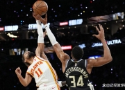 LOL决赛-关于雄鹿队主场大胜，保持不败记录的信息