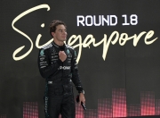 LOL赛事-迈凯伦鏖战威廉姆斯，拉塞尔惊艳四座