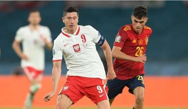 比利时队在欧国联比赛中打进两球 比利时队在欧国联比赛中打进两球