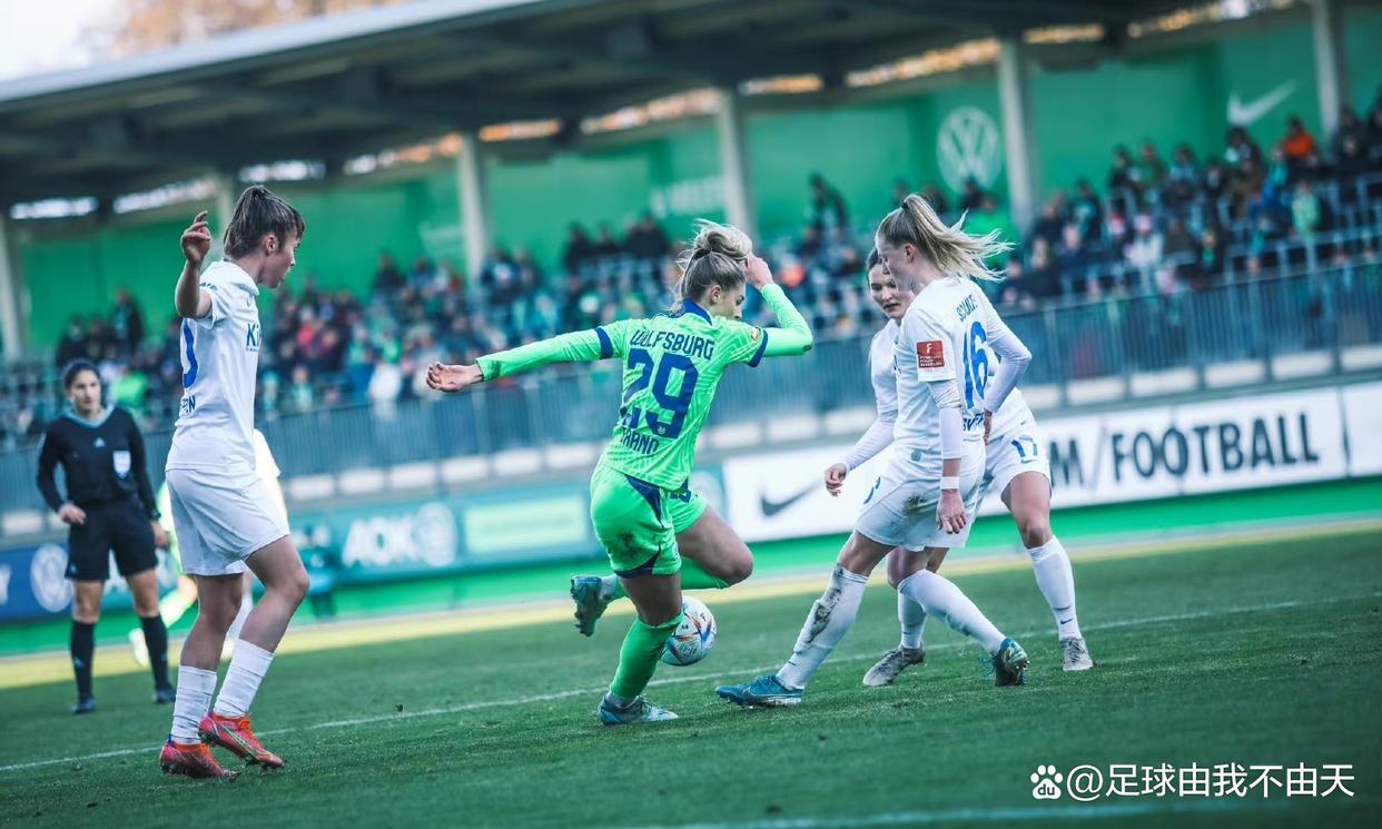 包含沃尔夫斯堡队客场遭遇失利,输掉一场比赛的词条 包含沃尔夫斯堡队客场遭遇失利,输掉一场比赛的词条