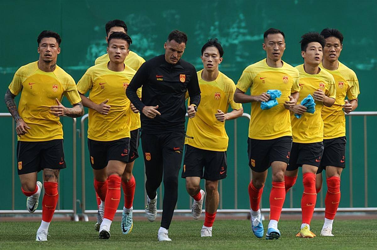 大陆球队在国际比赛中实现雄心壮志 大陆球队在国际比赛中实现雄心壮志