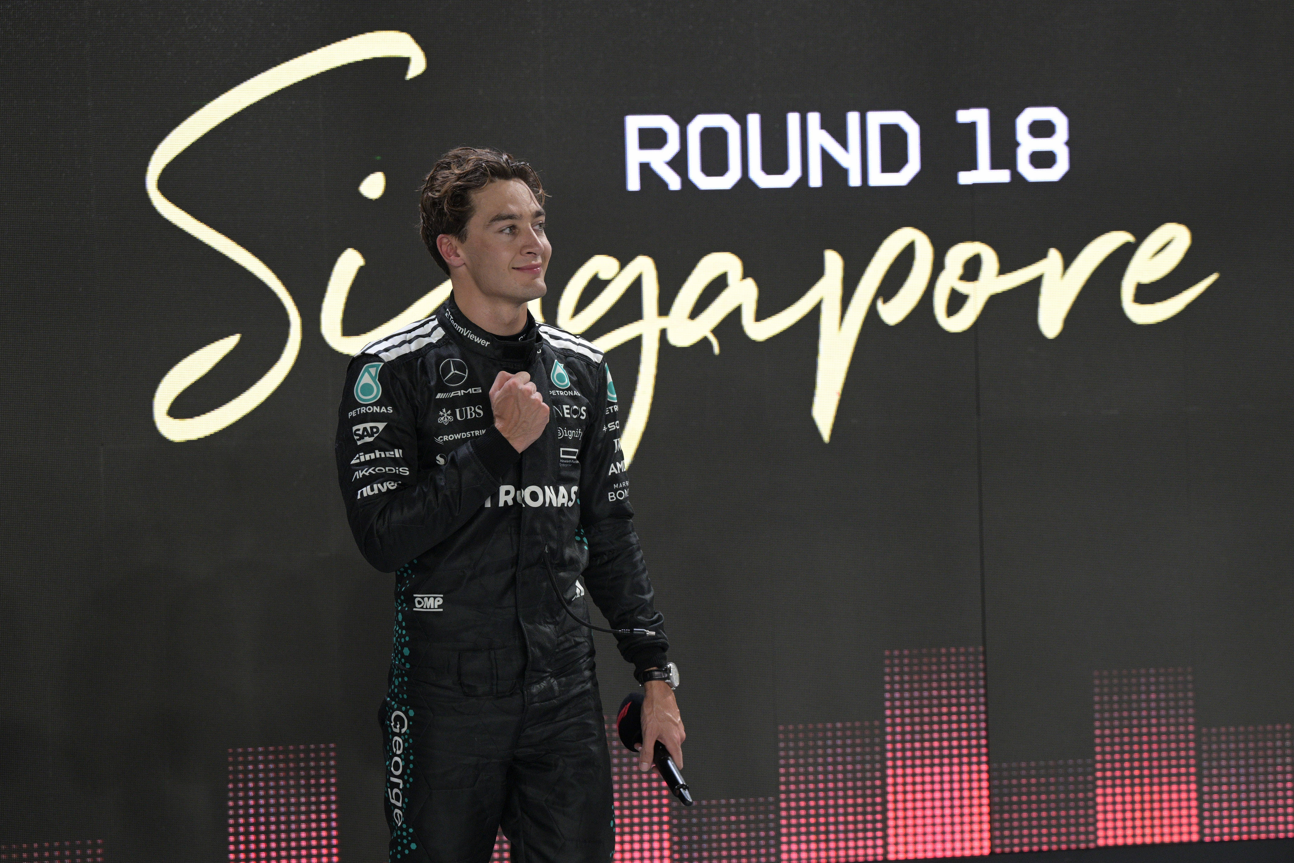 迈凯伦鏖战威廉姆斯,拉塞尔惊艳四座 迈凯伦鏖战威廉姆斯,拉塞尔惊艳四座