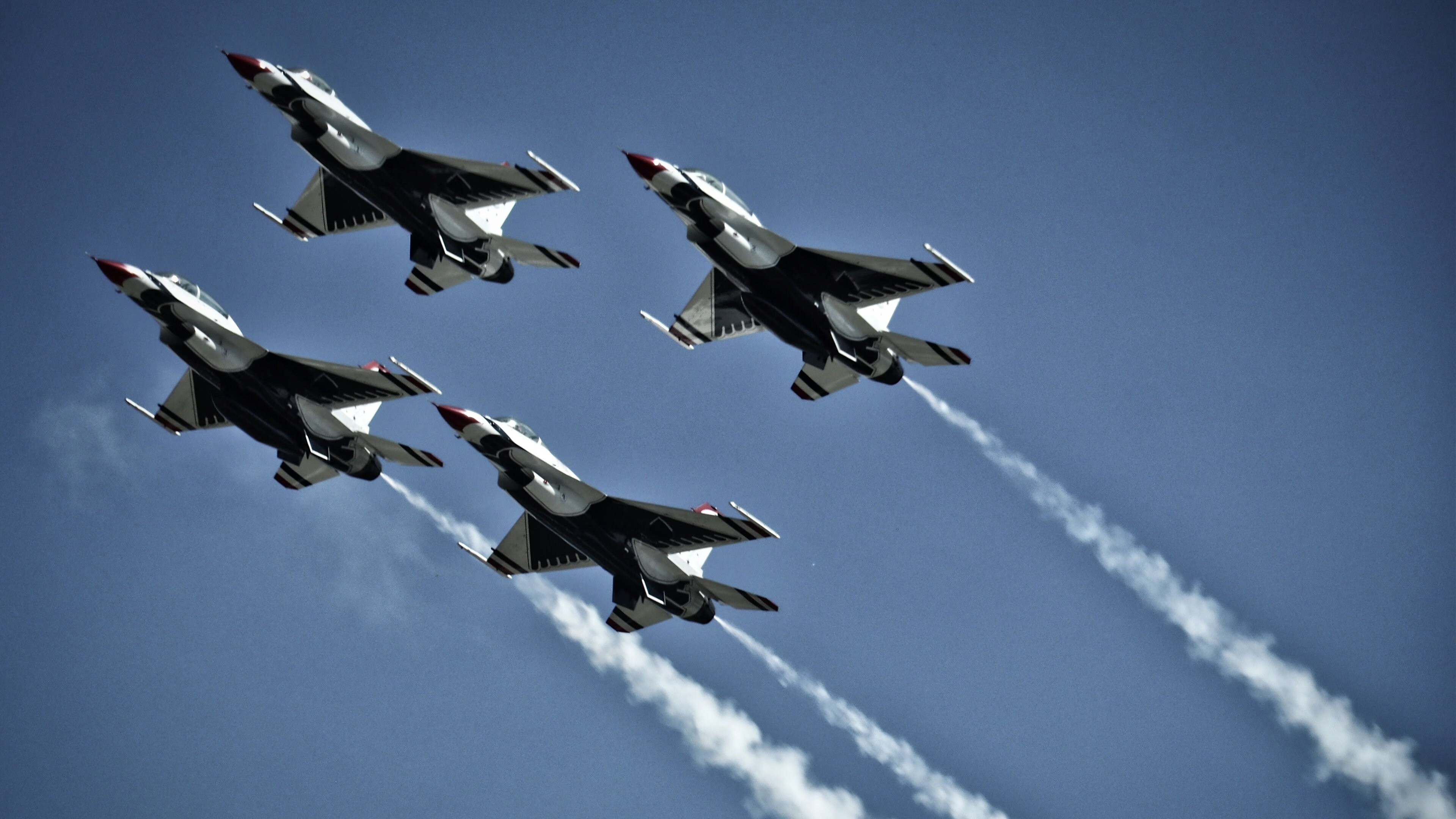 东亚新星夜破铁壁，波斯铁骑加时摧城，久保建英与伊朗队的唯一性胜利